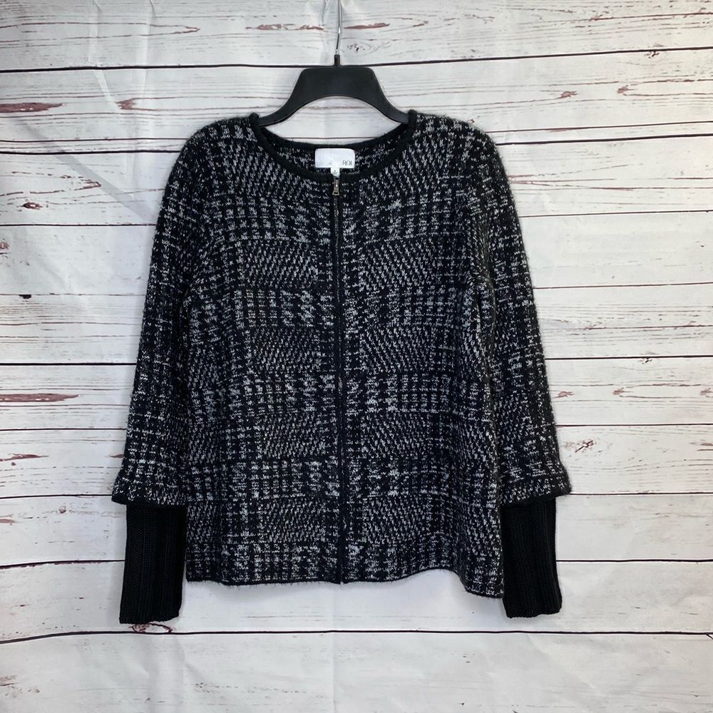 ROI Zip Front Sweater Jacket Top Detail Cuff